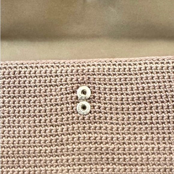 Beautiful The Sak Tan Woven Knit Wallet Adjustable Clutch Bag Excellent Chic HTF - Picture 7 of 7